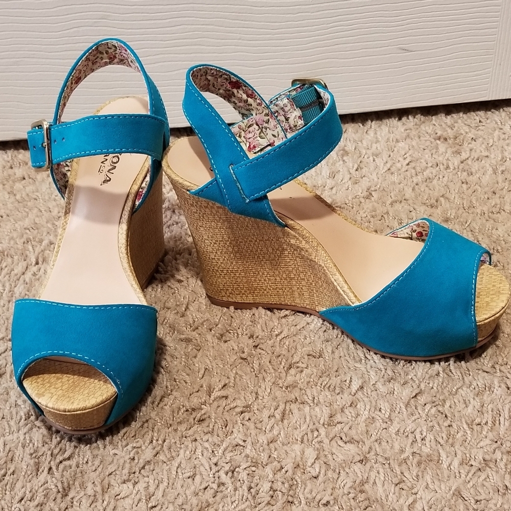 Blue aquamarine espadrilles